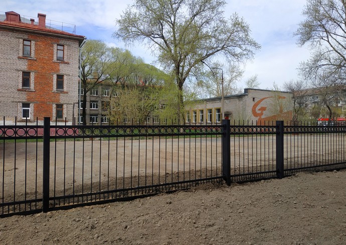 Сварной забор для школы, Череповец, 2022 год